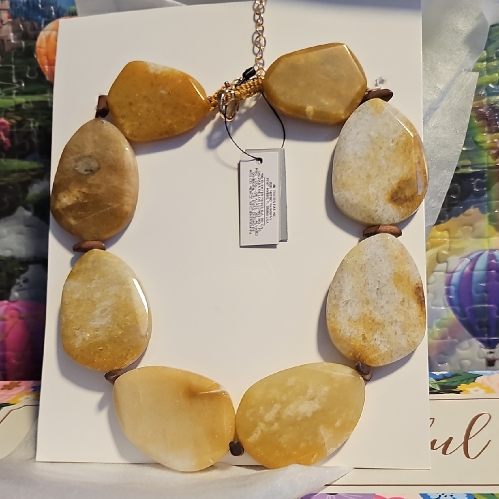 Elegant Yellow Stone Necklace